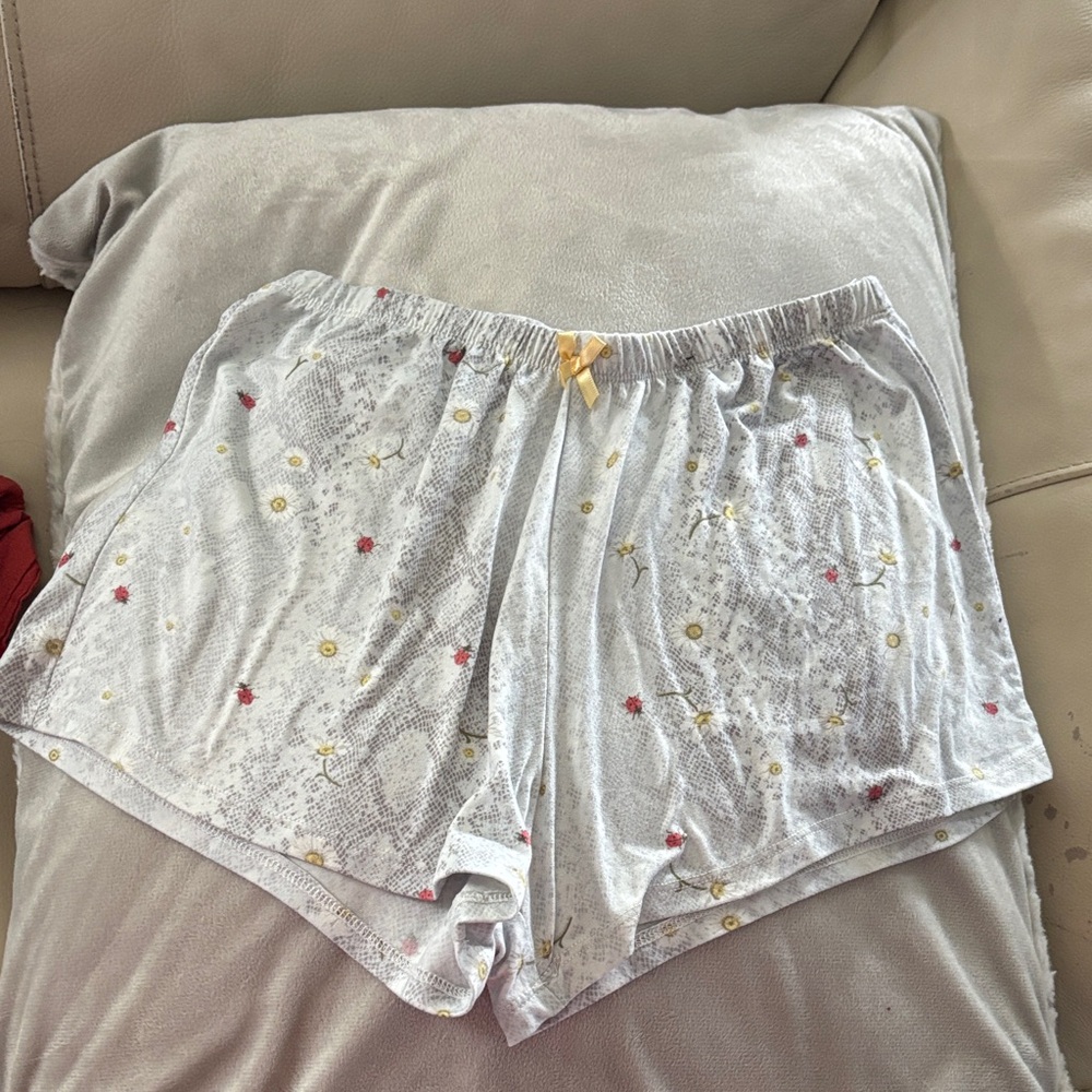 Flora Nikrooz Light Gray Floral Pajama Shorts